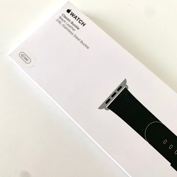 Apple Watch Black Leather Buckle Band 42 MM main image 6